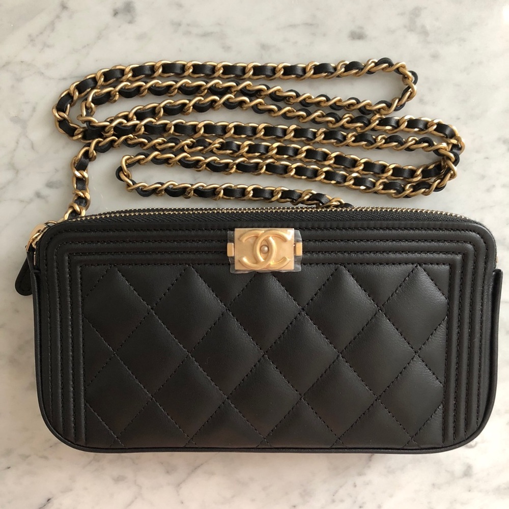 🌟SOLD🌟Chanel Double Zip Clutch On Chain Black